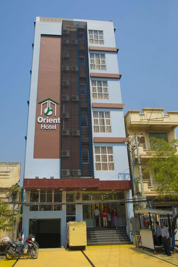 Orient Hotel Mandalay Eksteriør bilde